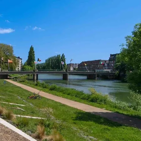 Apartament La 7 Urbain *